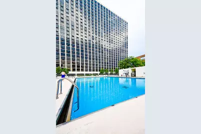 4343 N Clarendon Avenue #516, Chicago, IL 60613 - Photo 17