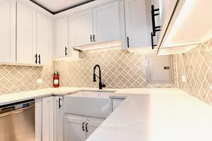 4343 N Clarendon Ave, Chicago, IL 60613 - Photo 5