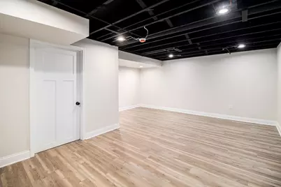 18947 Ridgewood Avenue, Lansing, IL 60438 - Photo 17