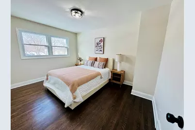 18947 Ridgewood Avenue, Lansing, IL 60438 - Photo 13