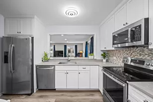 267 Timber Hill Rd, Buffalo Grove, IL 60089 - Photo 7