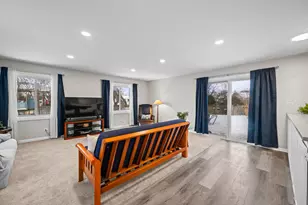 267 Timber Hill Rd, Buffalo Grove, IL 60089 - Photo 11