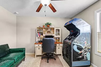 1605 E Vernon Drive, Urbana, IL 61802 - Photo 17