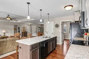 1605 E Vernon Dr, Urbana, IL 61802 - Photo 15