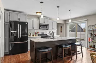 1605 E Vernon Dr, Urbana, IL 61802 - Photo 11