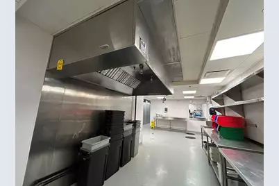 3310 N Elston Avenue, Chicago, IL 60618 - Photo 9