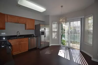 366 Town Place Circle #366, Buffalo Grove, IL 60089 - Photo 5