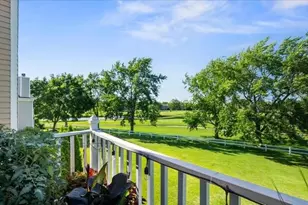 1796 Vermont Dr, Elk Grove Village, IL 60007 - Photo 3