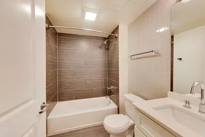 50 E 16th Street #1304, Chicago, IL 60616 - Photo 21