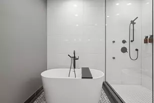 855 N Wolcott Ave, Chicago, IL 60622 - Photo 27