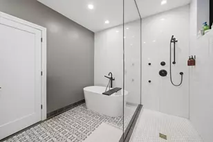 855 N Wolcott Ave, Chicago, IL 60622 - Photo 25