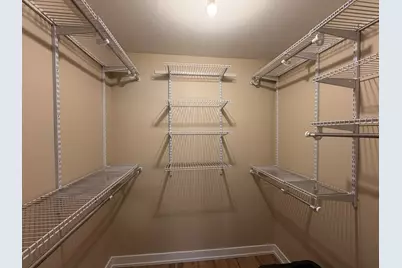 607 W Central Road #A-4, Mount Prospect, IL 60056 - Photo 9