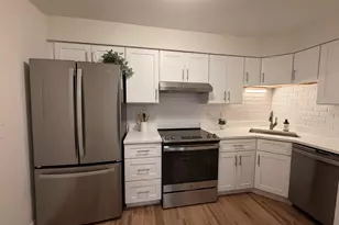 607 W Central Rd, Mount Prospect, IL 60056 - Photo 5