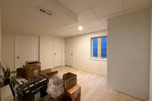 2573 Waterbury Ln, Buffalo Grove, IL 60089 - Photo 15