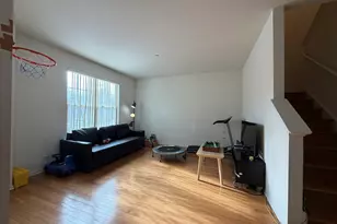 2573 Waterbury Ln, Buffalo Grove, IL 60089 - Photo 3