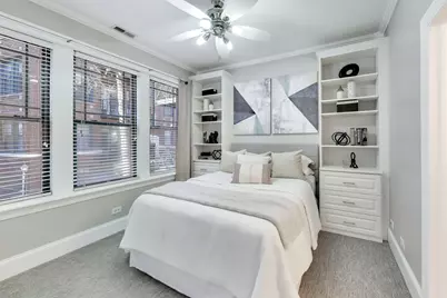 1136 W Pratt Boulevard #1N, Chicago, IL 60626 - Photo 11