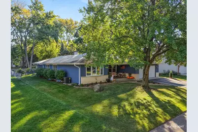 1612 Indian Trail Drive, Naperville, IL 60565 - Photo 29