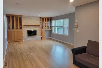 1001 E Callero Circle #1, Mount Prospect, IL 60056 - Photo 7