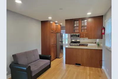 1001 E Callero Circle #1, Mount Prospect, IL 60056 - Photo 5