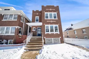 1807 S 49th Ct, Cicero, IL 60804 - Photo 1