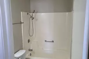 209 Mill Stream Dr, Bolingbrook, IL 60440 - Photo 17