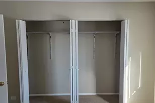 209 Mill Stream Dr, Bolingbrook, IL 60440 - Photo 11