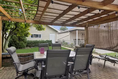 7211 W 58th Place, Summit, IL 60501 - Photo 13