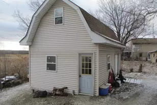 1864 N 2753rd Rd, Ottawa, IL 61350 - Photo 13