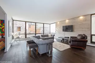 100 E Bellevue Pl, Chicago, IL 60611 - Photo 3