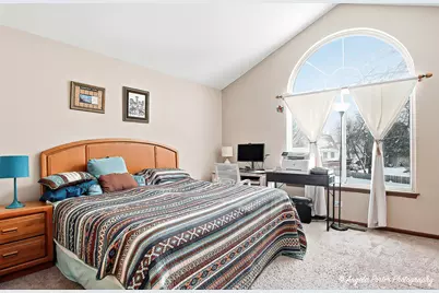 2493 N Orchard Lane, Round Lake Beach, IL 60073 - Photo 17