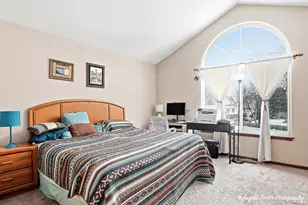 2493 N Orchard Ln, Round Lake Beach, IL 60073 - Photo 17