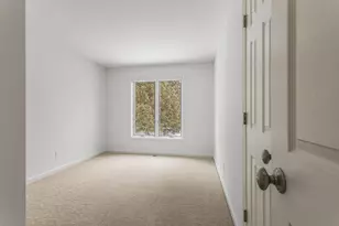 2410 Stillwater Dr, Champaign, IL 61821 - Photo 27