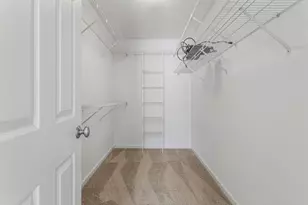 2410 Stillwater Dr, Champaign, IL 61821 - Photo 23