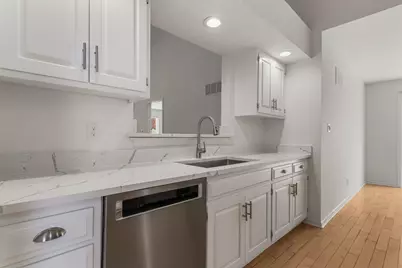 2410 Stillwater Drive, Champaign, IL 61821 - Photo 7