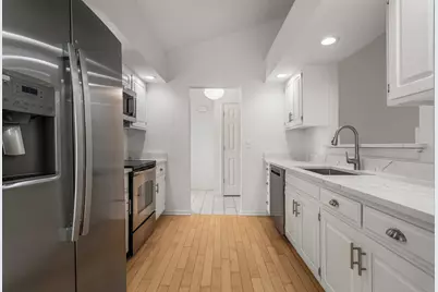 2410 Stillwater Drive, Champaign, IL 61821 - Photo 5