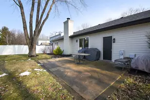 1406 River Oak Dr, Naperville, IL 60565 - Photo 19