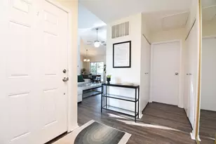 1406 River Oak Dr, Naperville, IL 60565 - Photo 9