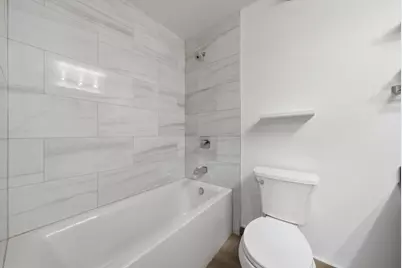 401 E Ontario Street #2203, Chicago, IL 60611 - Photo 17