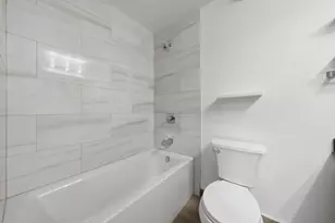 401 E Ontario St, Chicago, IL 60611 - Photo 17