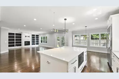 1127 Kenton Road, Deerfield, IL 60015 - Photo 9