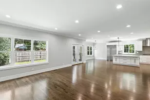 1127 Kenton Rd, Deerfield, IL 60015 - Photo 11