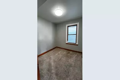 8406 S Brandon Avenue #2, Chicago, IL 60617 - Photo 9