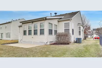 1821 Sebastian Drive, Woodstock, IL 60098 - Photo 23