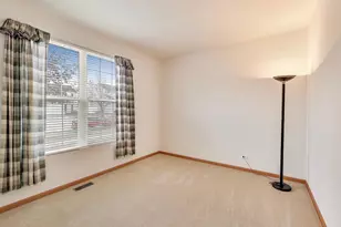 1821 Sebastian Dr, Woodstock, IL 60098 - Photo 11