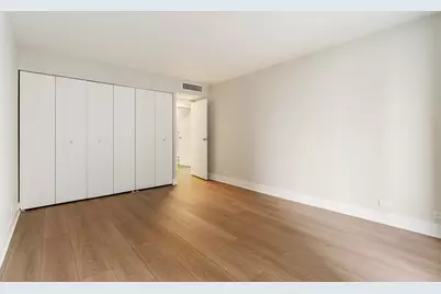 6033 N Sheridan Road #8E, Chicago, IL 60660 - Photo 15