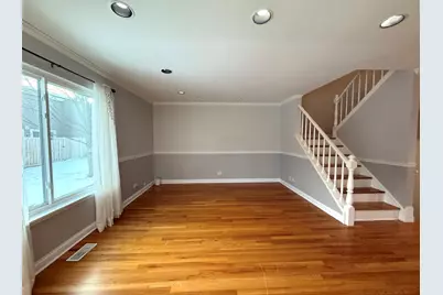 1963 N Heritage Drive, Palatine, IL 60074 - Photo 7