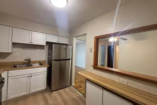 9546 Dee Rd, Des Plaines, IL 60016 - Photo 5