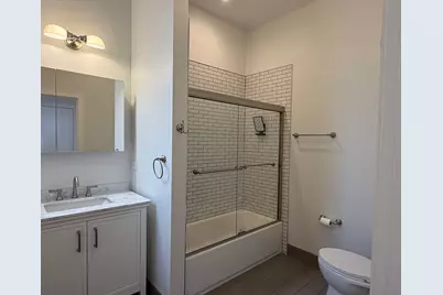 965 W 18th Street, Chicago, IL 60608 - Photo 21