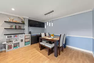 1101 S Hunt Club Dr, Mount Prospect, IL 60056 - Photo 3