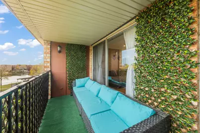 1101 S Hunt Club Drive #414, Mount Prospect, IL 60056 - Photo 13